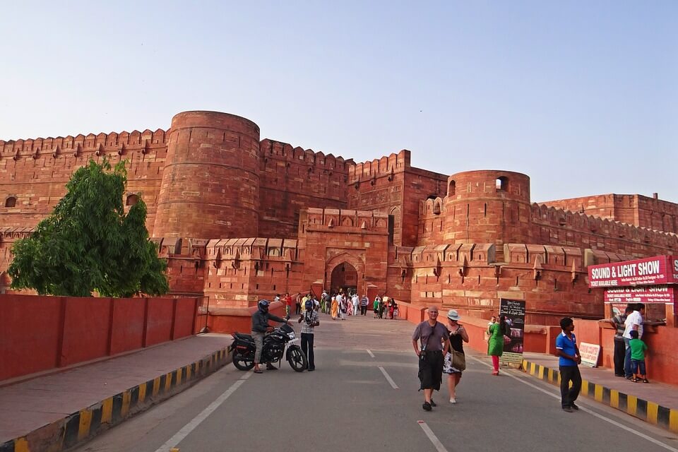 agra-fort of india